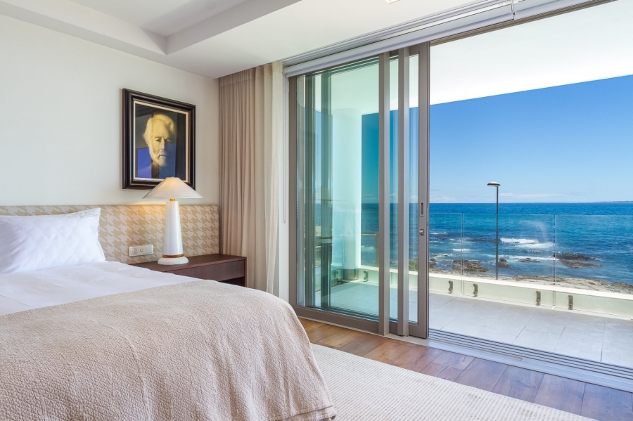 To Let 3 Bedroom Property for Rent in Mouille Point Western Cape